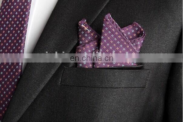 latest design 100% silk pocket square 25*25 cm