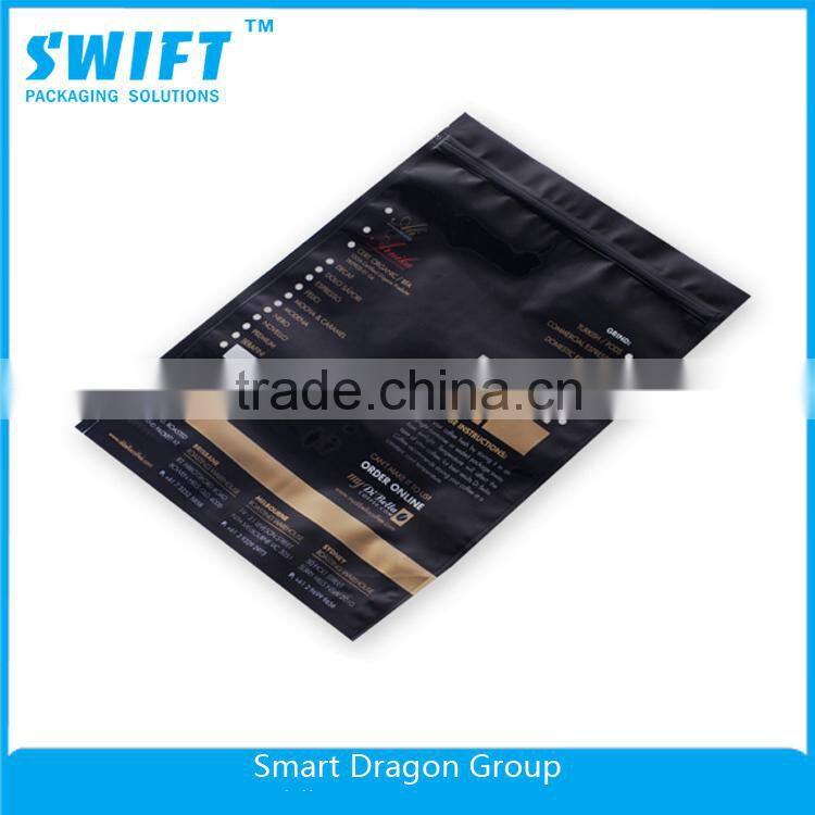 Manufacture Garment Packaging Bag With Resealable Zipper