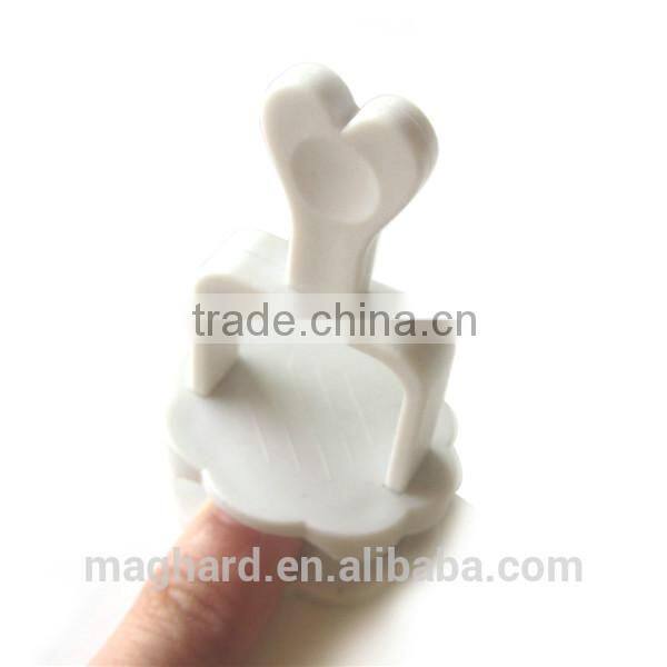 2015 new wholesale factory manufacturer 3D press on nail art set magnet for Nail Industrial