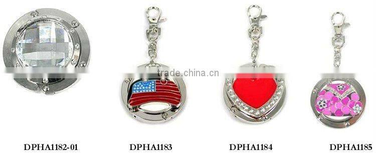 Blank foldable purse hanger openable and can put cosmetic inside