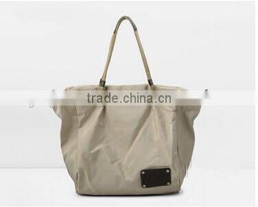 Contracted leisure large capacity travel bag