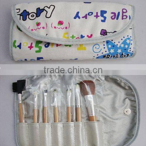 Cosmetic brush set 10 years wholesale various size and material