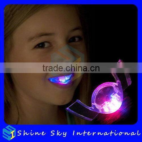 Special Crazy Selling Flashing Teeth Led Blinking Mouthpiece
