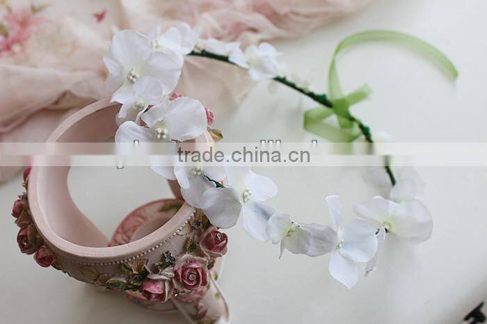 White Flower Head Wreath Garland For Wedding Prom Party And Christmas Decoration