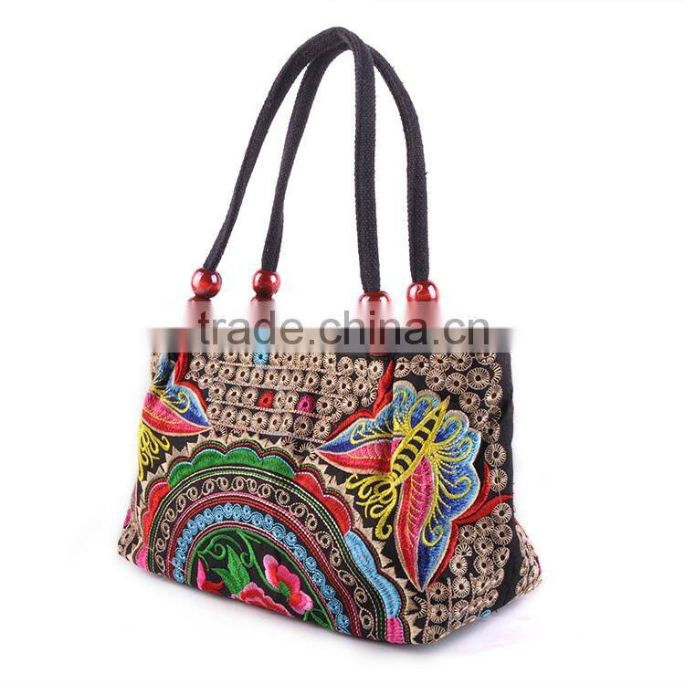 Embroidery flower pattern handbags women hot selling bag cheap hmong bag wooden beads women handbag