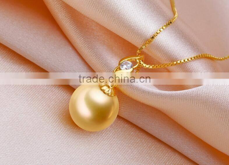 10-11mm perfect round gold south sea Pearl pendant