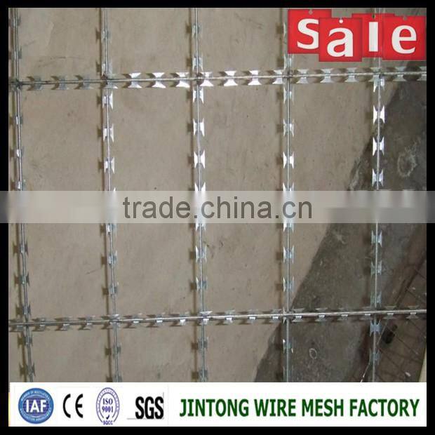 bto 22 razor concertina barbed wire