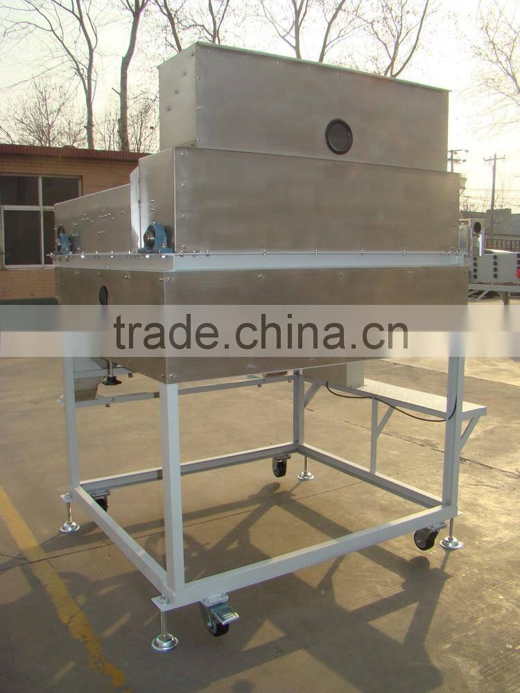 Pea peanut magnetic cleaner