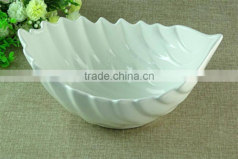 Bulk Stock white Fruit Bowl Cheap Ceramic leaf shape Bowl ceramic porcelain for kitchen or home decoration