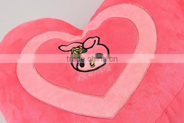 Supply fashion cute cartoon hearts warm hand pillow / cushion
