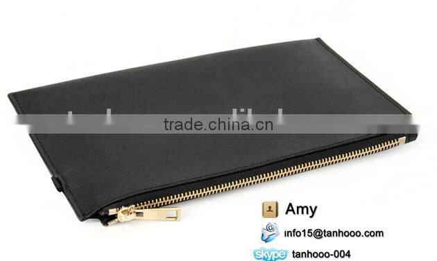 PU leather 25*14 cm Fashion New Design Black Women Makeup Bag With Cross Grain