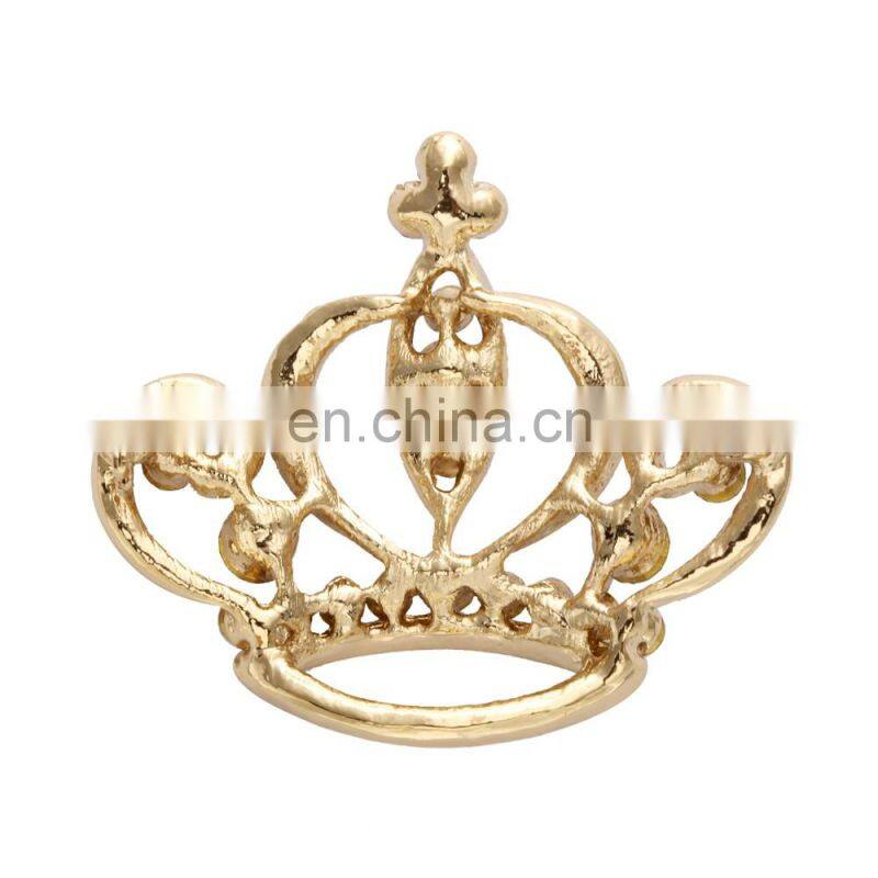 Fashion jewelry 2017 wholesale gold plated white rhinestone crown brooch