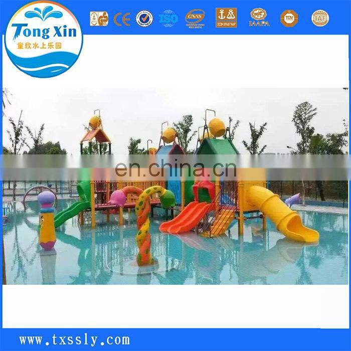 2019 Latest design Plastic water playground ,water house slide for kids