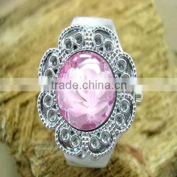 2013 latest and hot products new silicone slap style watch