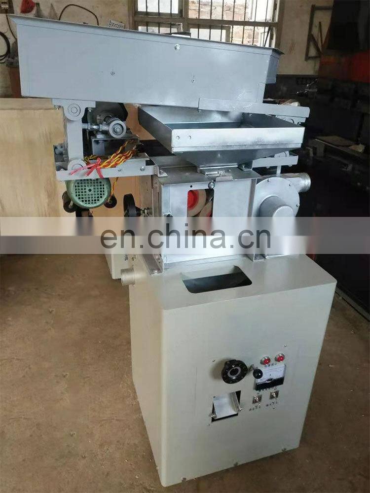 Automatic Cocoa Bean Skin Removing Machine Coffee Bean Peeling Machine
