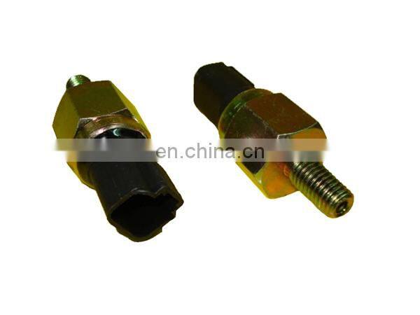 32004046 Diesel Engine Oil Pressure Switch 32004046 diesel engine truck parts