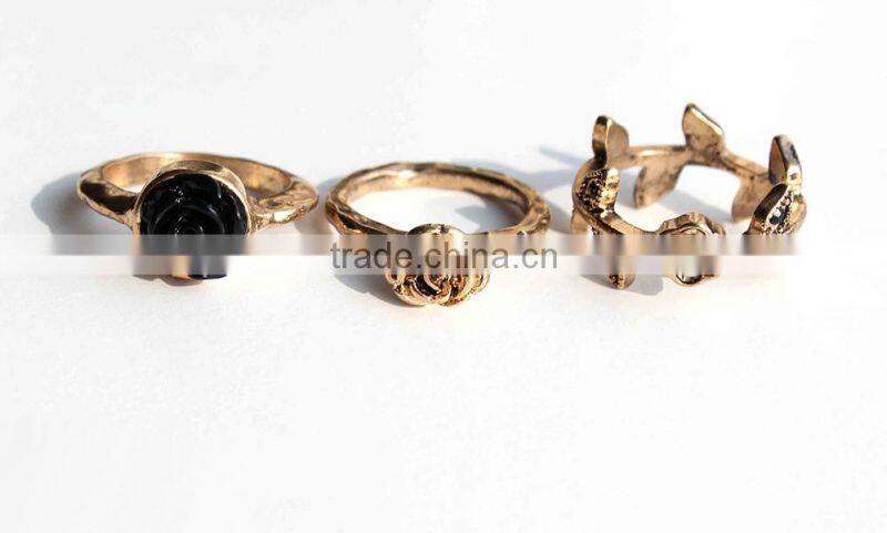 Engagement Ring, Clear Crystal Murano Glass Ring Fashion Jewelry Multi Funtional Button PTM0010