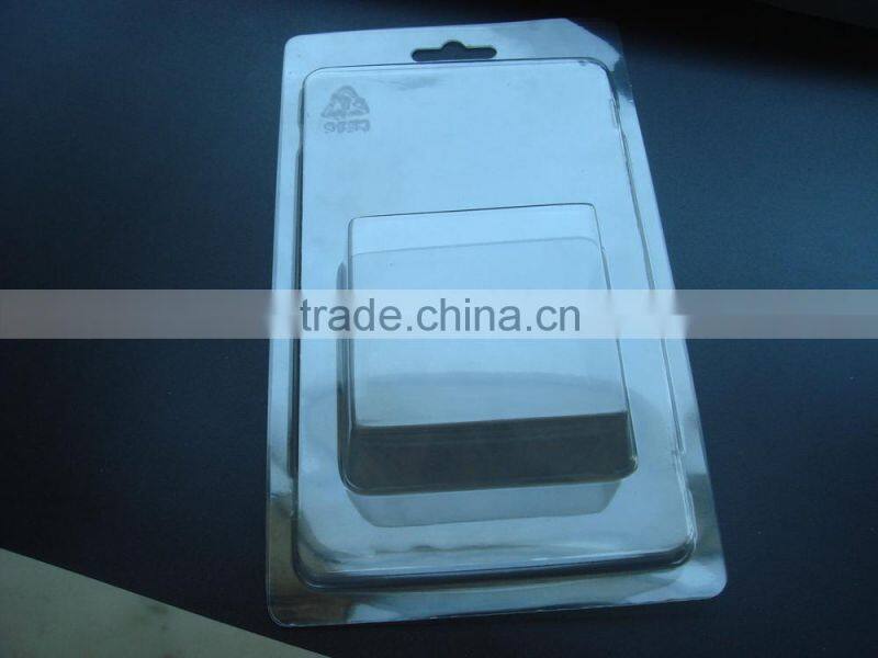 Custom thermoforming blister clamshell tray