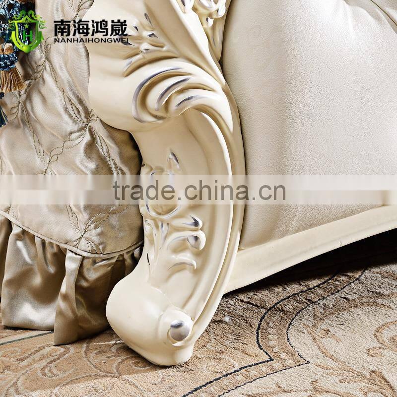 Antique Luxury Rococo European Baroque Bed French Provincial Wedding Hand Carved Wooden MDF Bedroom Set Cardboard Furniture