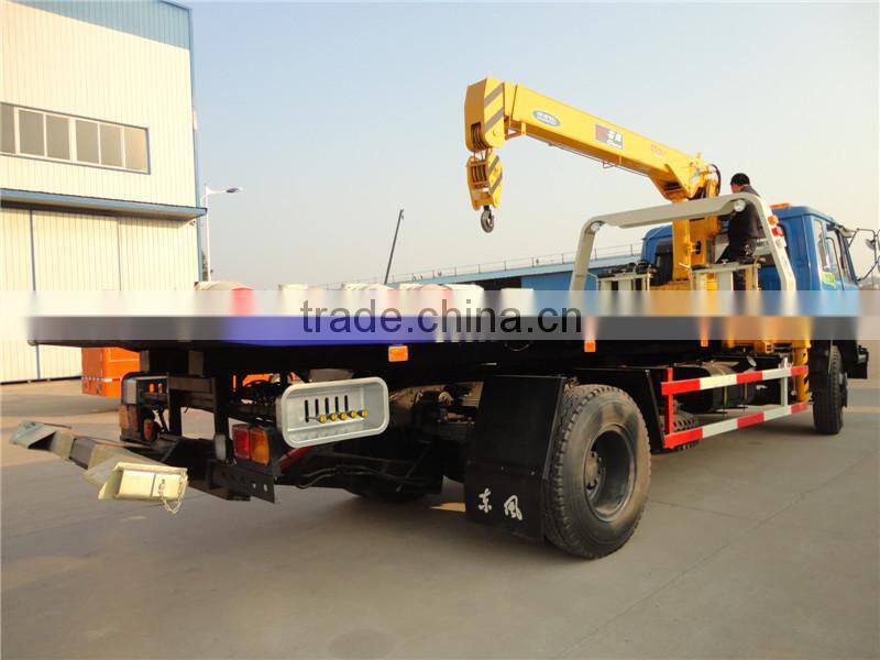 New coming 4x2 dongfeng flatbed truck mounted crane
