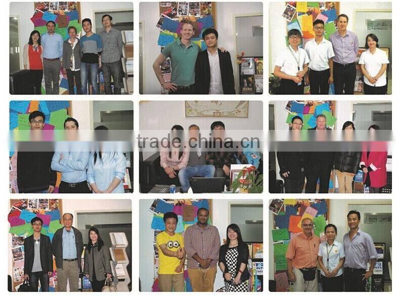 glossy printing paper shopping bag for packing gift in China