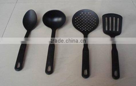 FDA,LFGB Approval Kitchen Equipment Nylon Utensil Manufacturer New style colorful kitchen tools nylon utensil set