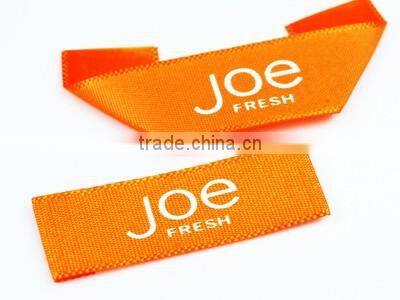 Hot and Cold Cut woven label cutting and folding machine
