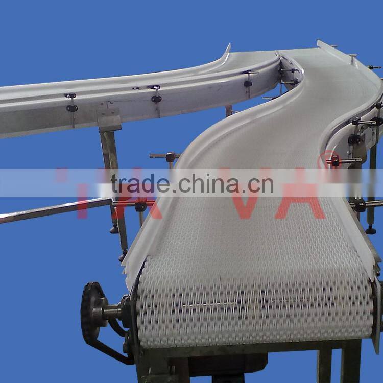 Pleastic molded belting conveyor system for heavy duty