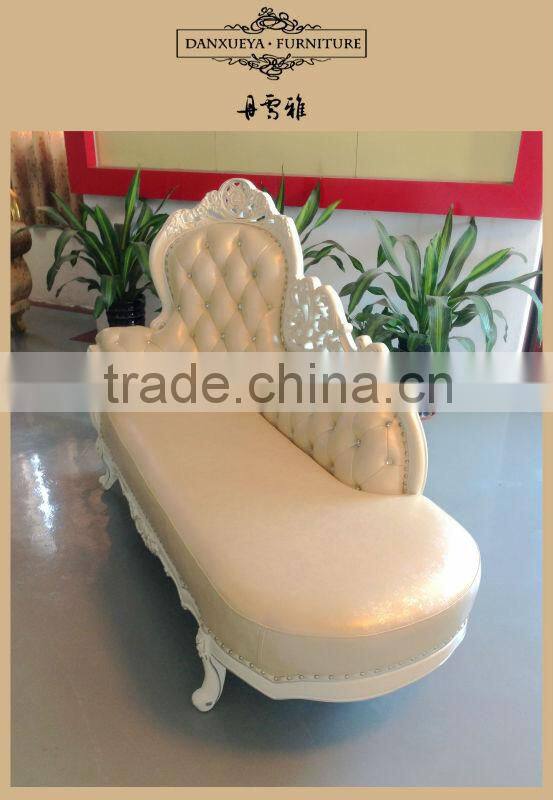 comfortable leather chaise longue sofa