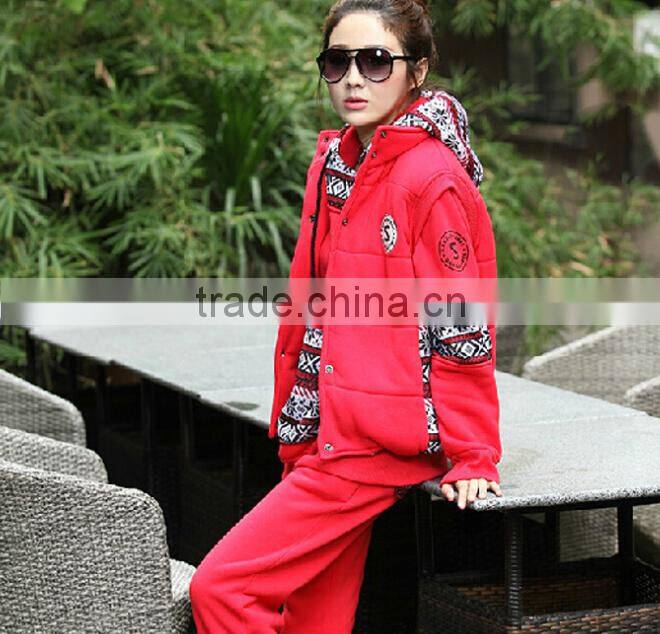 Winter three-piece sweater suit for pergnant women, warm thick maternity clothes for winter