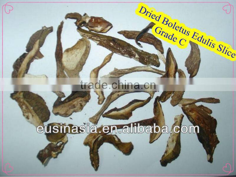 sliced porcini boletus edulis