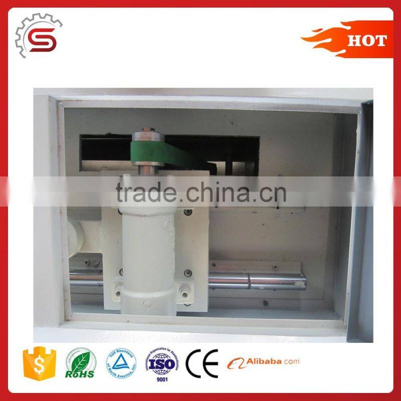 MXW1560D door lock's hole and slot machine for door with good configuration