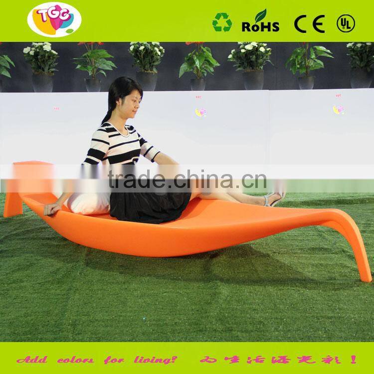 Eco-friendly colorful leisure bed for garden