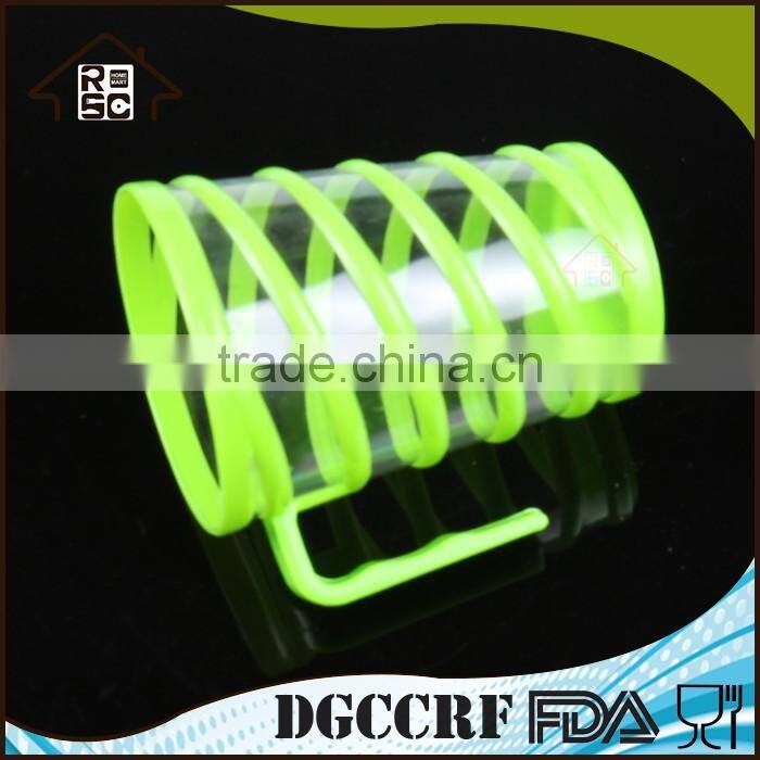 NBRSC Strict Quality Control Manufacturer Screw Thread Plastic Water Cup with Handle