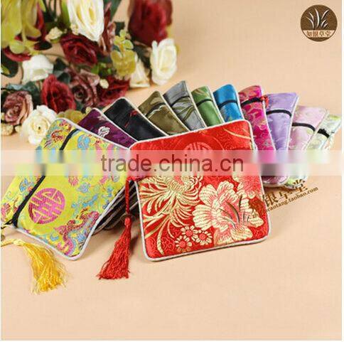Satin pouch zipper pouch Factory direct gift silk jewelry pouch CH015