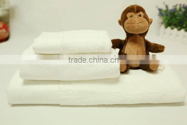 100% cotton latest towel designs solid color bath towel
