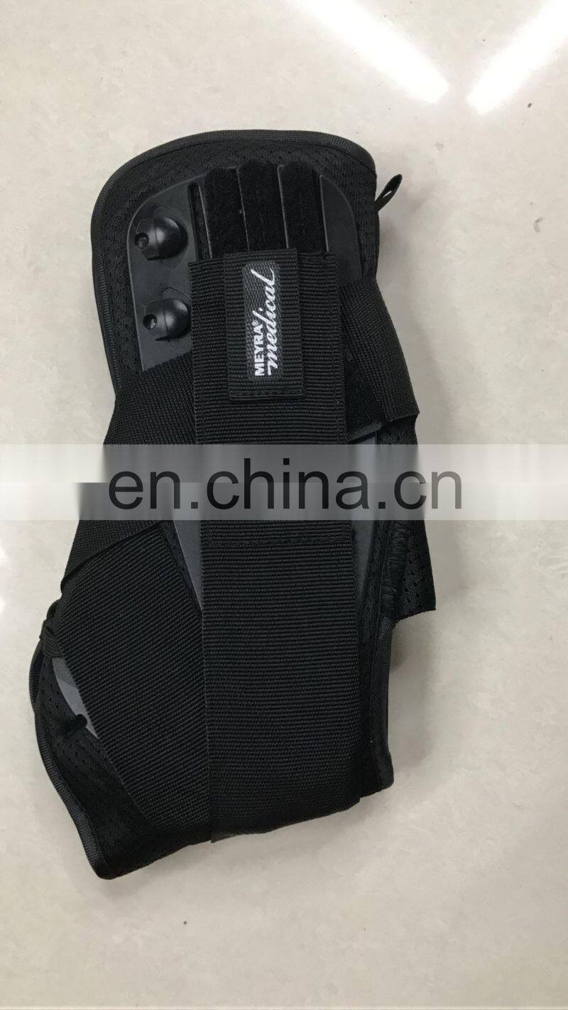 Neoprene Ankle Stabilizer Brace Support Adjustable Stabilizers & Elastic Compression for Men and Women