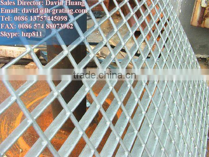 hot dip galvanized grating fence. galvanized flat bar grating fence