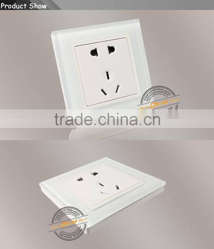 Wholesale Home Use Electrical 5-Pin Multifunction Wall Socket