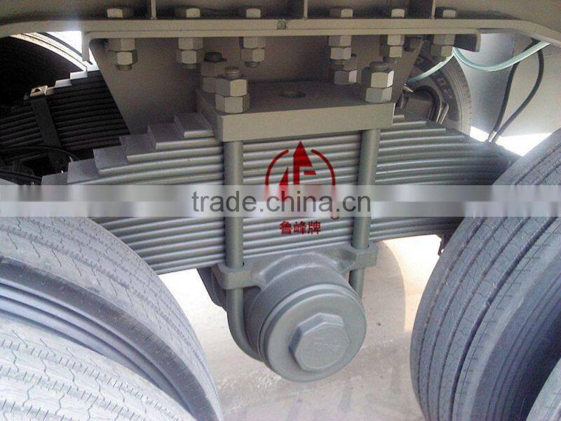 40 ton three axles Lowbed Semi-trailer for carrier heavy equipments and construction machinery