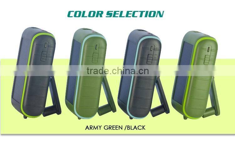 Dual USB 2.1A portable solar mobile charger in power bank, hand crank power solar charger