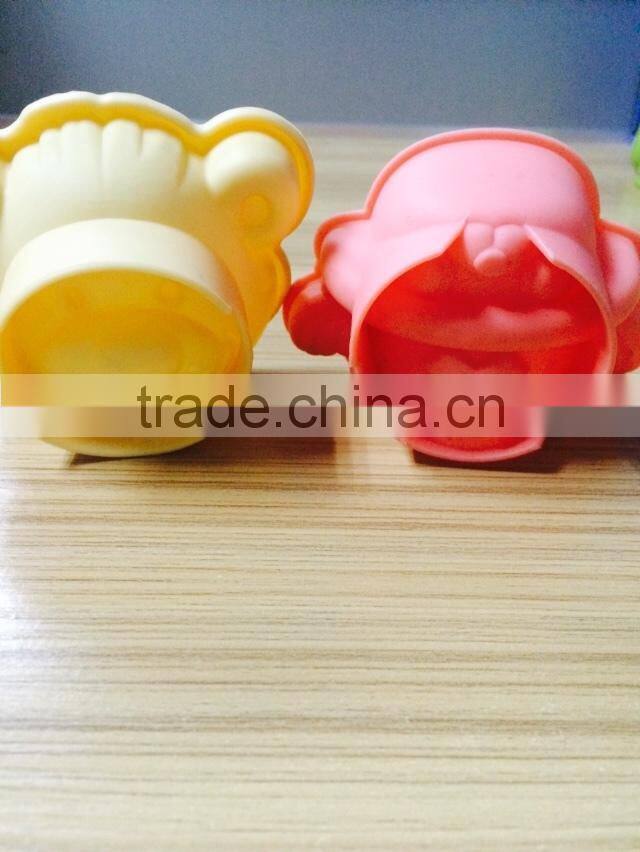 Cartoon shape of non-stick and cheap DIY silicone cake mold
