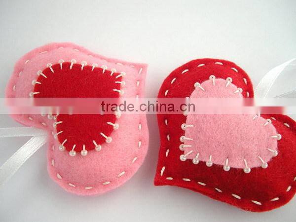 eco friendly new products promotional gift cute scrapbooking ornament wall ornament heart fabric hanger on alibaba express