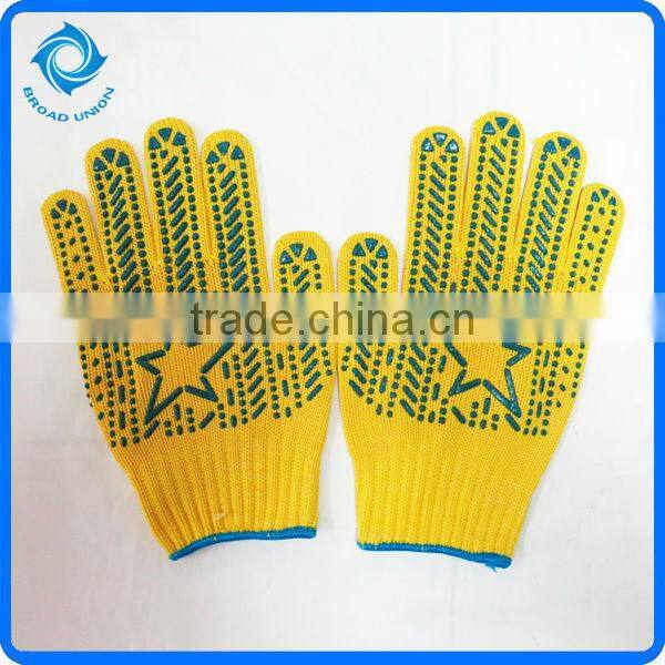TOP Quality PVC Dotted Cotton Gloves With Star Dots For Ukraine Market