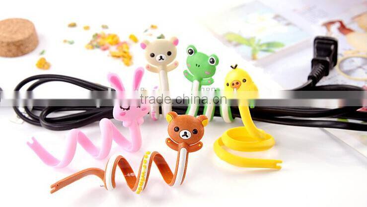 China manufacturer custom yellow duck lovely plastic earphone cable winder/earphone cable holder
