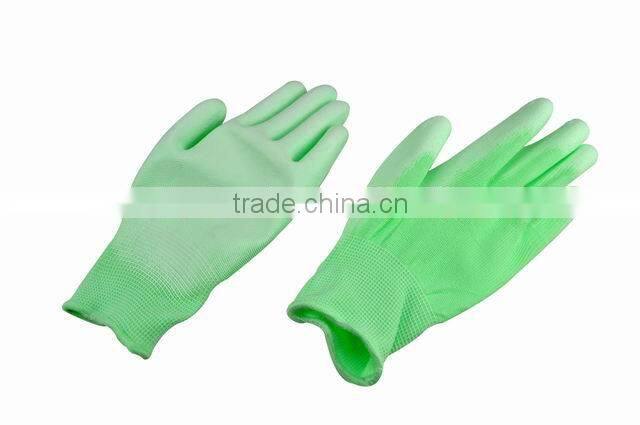 Colored pu glove