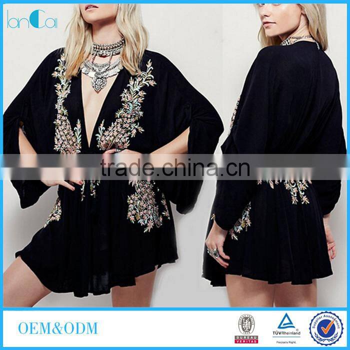 Wholesale V-neck Maxi Design Top Black Long Sleeve Embroidery Sexy Mini Top