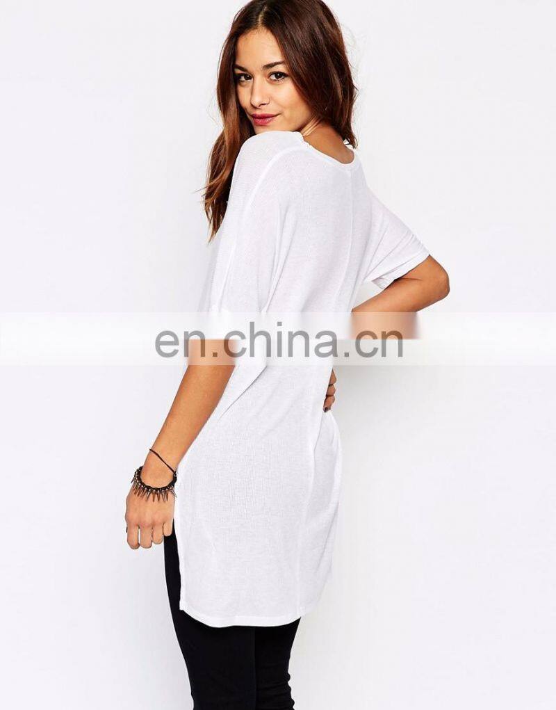 Woman v neck Casual style bulk blank t-shirt in white color