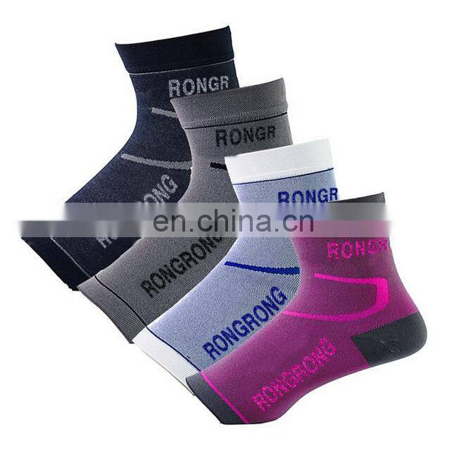 Seamless nylon compression arch support foot sleeve