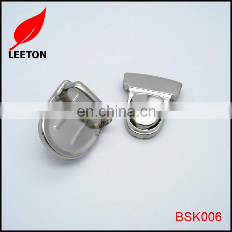 Good quality bag parts metal bag lock for leather handbag